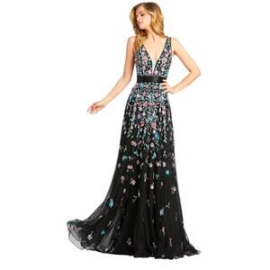 Mac Duggal Floral Embroidered Gown Black Multicolor Size 0 Formal Dress